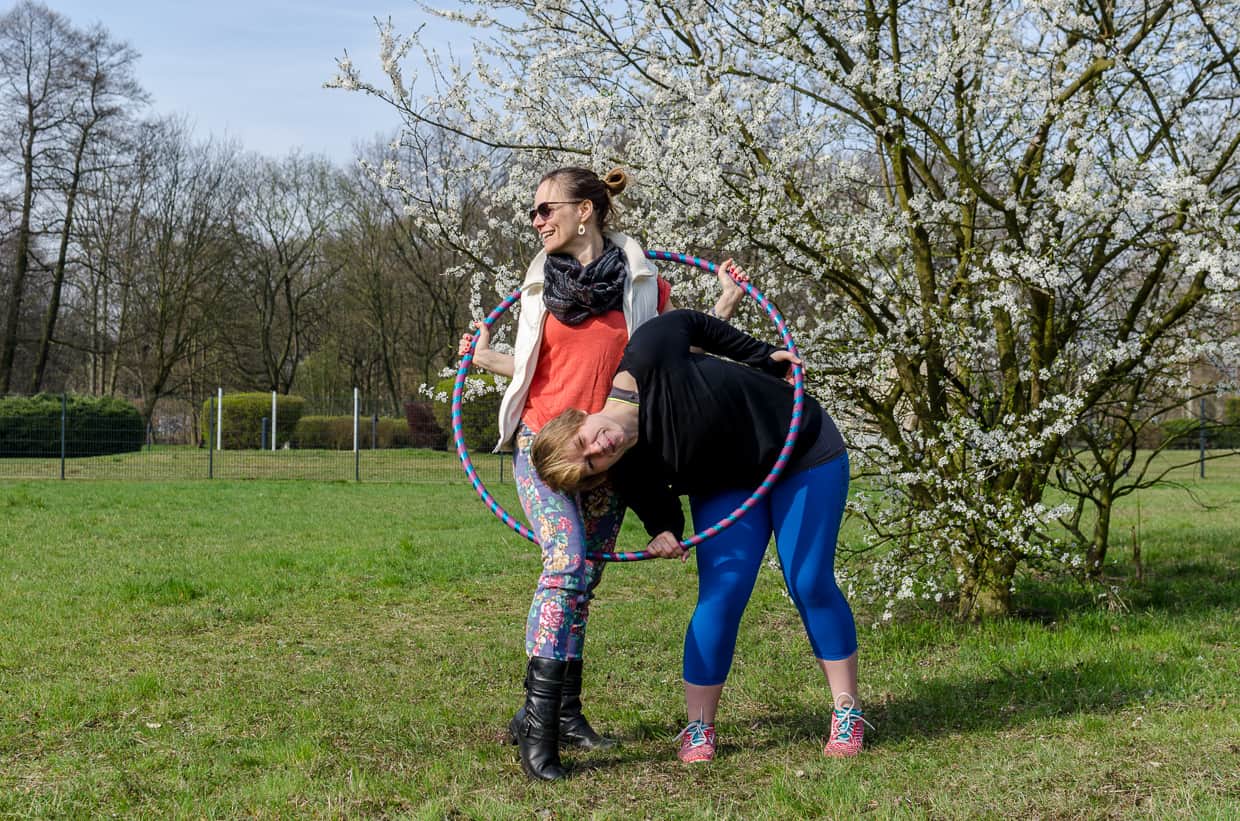 Hula-Hoop Workout mit Synke